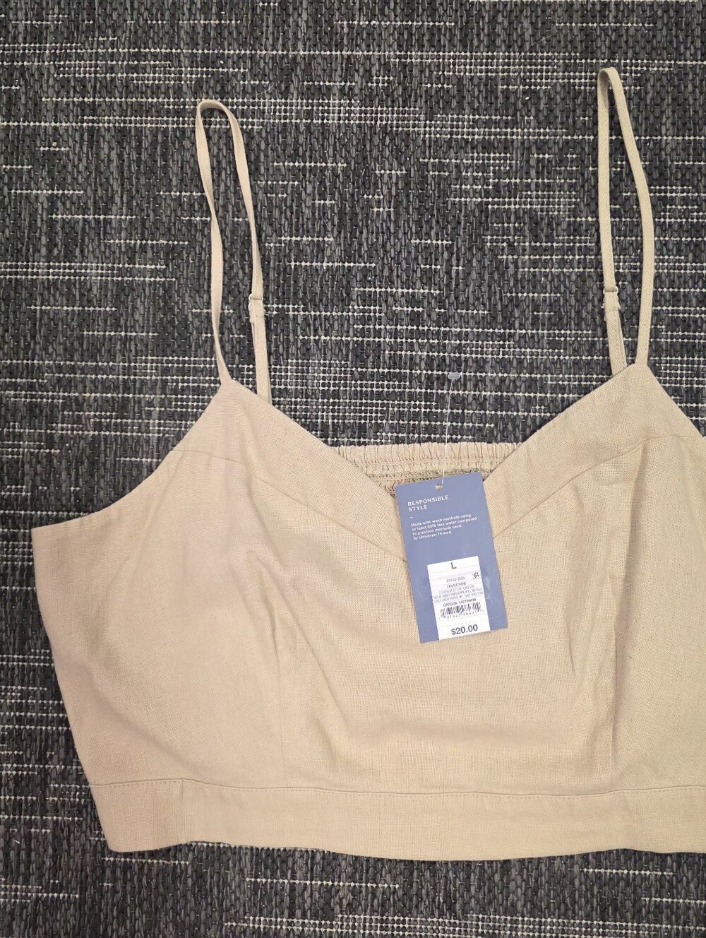 Universal Thread Beige Cropped Spaghetti Strap Camisole